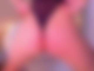 Sellenna's Live Sex Cam Show