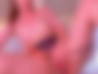 Live cam show with Sellenna - Brown Hair on Instabang
