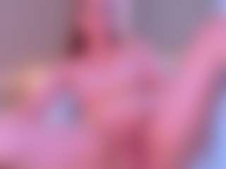 Live cam show with Sellenna - Smoking on Camsoda