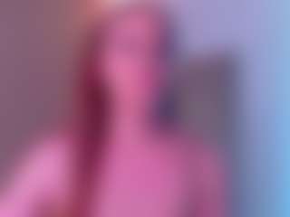 Live cam show with Sellenna - Striptease Young Adult on Camsoda
