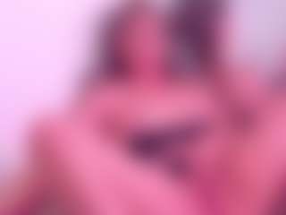 Spettacolo in cam dal vivo con Sellenna - Anal Toys su Camsoda