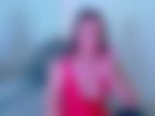 Live-Cam-Show mit Sellenna - Ride Torso auf Camsoda