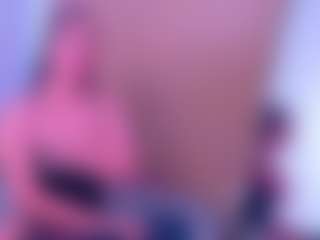 Live cam show with Sellenna - Blue Eyes on madthumbs