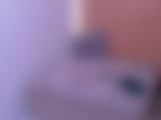 Live cam show with Sellenna - Blue Eyes on livesuperchat.net