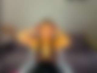 Shakira's Live Sex Cam Show