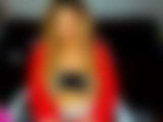 Shakira's Live Sex Cam Show
