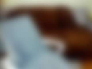 Live cam show with Shakira - Anal on Camsoda