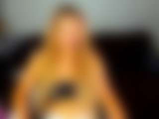 Shakira's Live Sex Cam Show