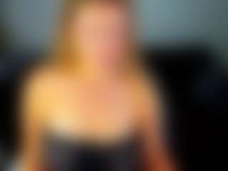 Shakira's Live Sex Cam Show