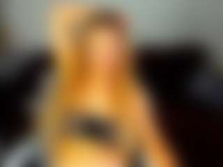 Shakira's Live Sex Cam Show