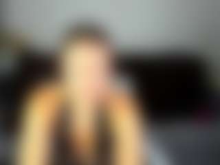 Shakira's Live Sex Cam Show