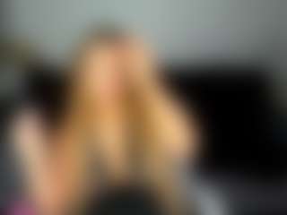 Shakira's Live Sex Cam Show