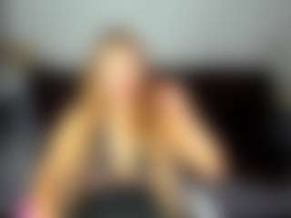 Shakira's Live Sex Cam Show