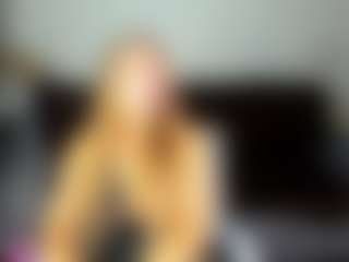 Shakira's Live Sex Cam Show