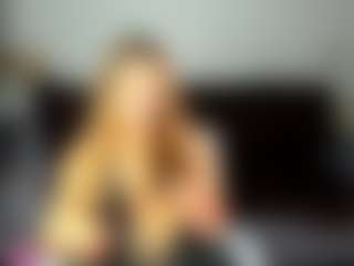Shakira's Live Sex Cam Show