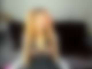 Shakira's Live Sex Cam Show