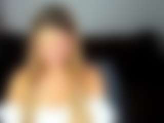 Live cam show with Shakira - New Spank on Streamer API