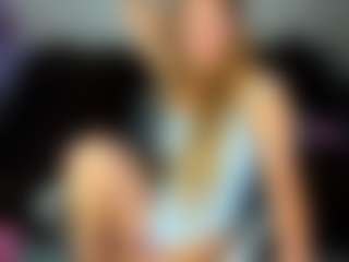 Live cam show with Shakira - Body Massage on Sweet Sext