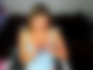Live cam show with Shakira - Twerk on xDating