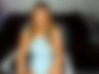 Live cam show with Shakira - Cowgirl on camwithhim.com