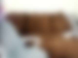 Live cam show with Shakira - New Spank on Sweet Sext