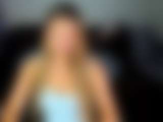 Live cam show with Shakira - Fetish on madthumbs