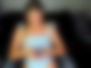 Shakira's Live Sex Cam Show