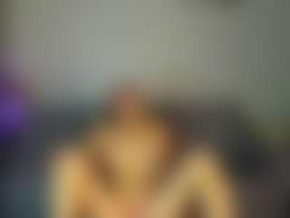 Live cam show with Shakira - Twerk on xblisslive.com
