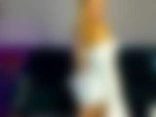 Shakira's Live Sex Cam Show