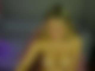 Shakira's Live Sex Cam Show