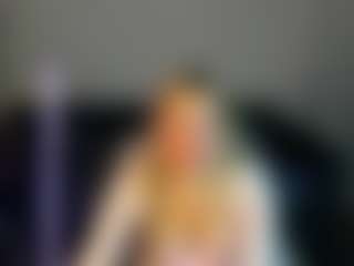 Shakira's Live Sex Cam Show