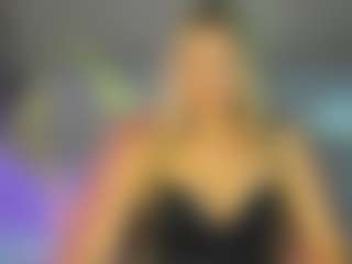Live cam show with Shakira - Anal on Camsoda