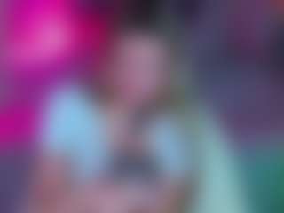 Shakira's Live Sex Cam Show