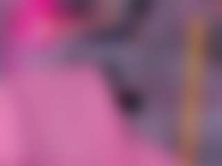 Shakira's Live Sex Cam Show