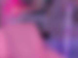Shakira's Live Sex Cam Show