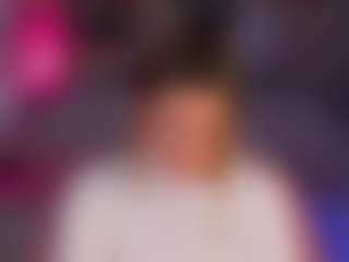 Shakira's Live Sex Cam Show