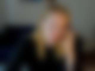 Live cam show with Sophia - Oil on xxxlivecams.org