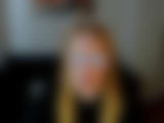 Live cam show with Sophia - Bedroom Red Hair on AdultVida.com