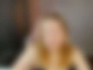 Live cam show with Sophia - New Teen (18+) on TeamSkeetLive