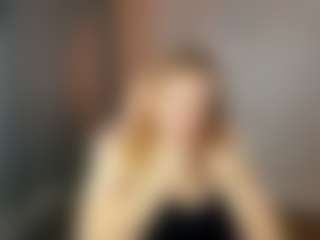 Live cam show with Sophia - Bedroom Red Hair on Dare Cams