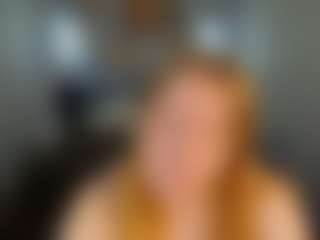 Live cam show with Sophia - Bedroom Teen (18+) on studioflirtlive.com