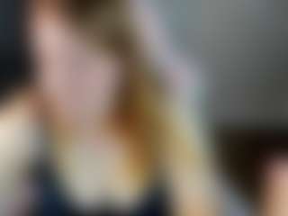 Live cam show with Sophia - Red Hair Young Adult on Camsoda
