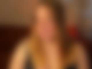 Live cam show with Sophia - Body Massage on Mixed Magazine Live