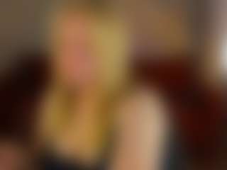 Live cam show with Sophia - Ass Clapping on live18s.com