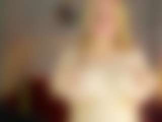 Live cam show with Sophia - Bedroom Red Hair on TastyBlacksLive