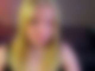 Live cam show with Sophia - Body Massage on LiveSexCams6