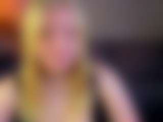 Live cam show with Sophia - Ass Clapping on Instabang