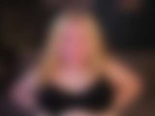 Live cam show with Sophia - Sexy on SinfulBabes