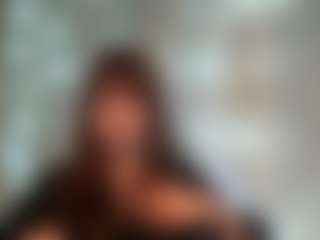 Live cam show with Lora - Public on Fling VIP Chat