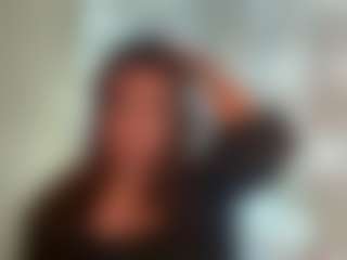 Live cam show with Lora - Amateur on Camming Site